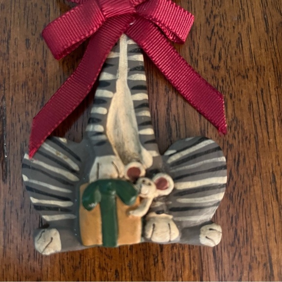 Kurt Adler Long Neck Cat with Burgundy Bow Resin Vintage Collectible - Picture 4 of 7